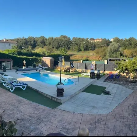 Castillo Valmoral Holiday home Burgos